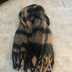 Express Black and Beige Plaid Scarf